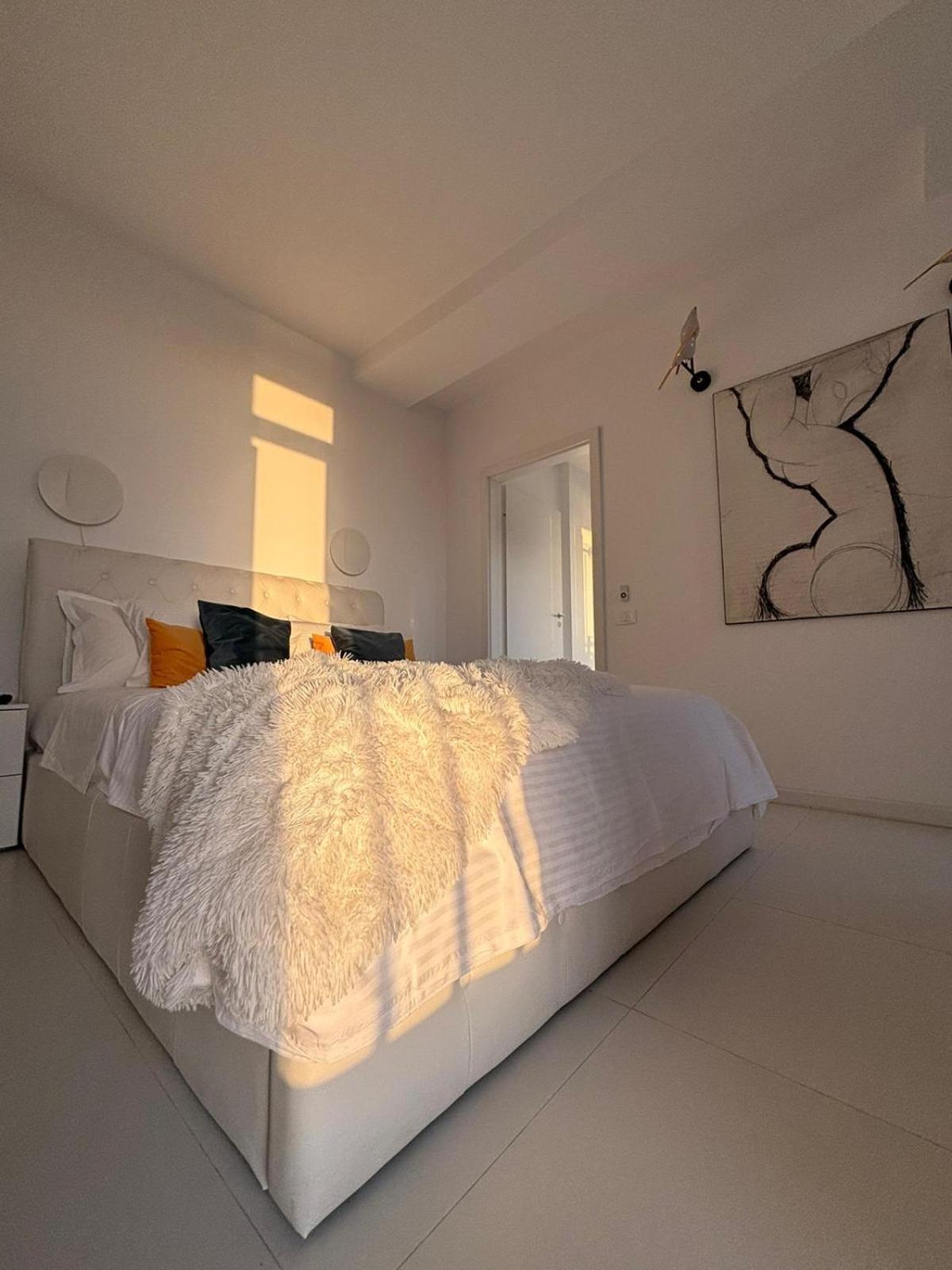 Апартаменты Donna Alba Seaview Penthouse, Casa Ta De Pe Plaja Нептун Экстерьер фото