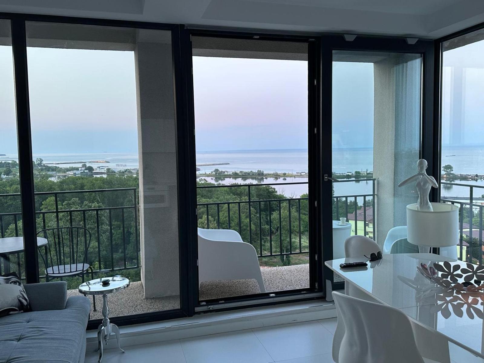 Апартаменты Donna Alba Seaview Penthouse, Casa Ta De Pe Plaja Нептун Экстерьер фото
